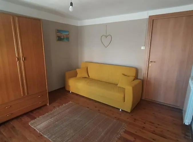 La Casa Di Vitto